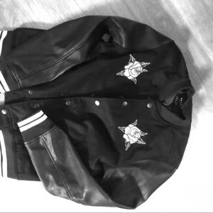 Men’s black bomber jacket-brand new